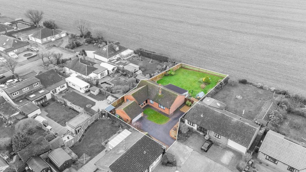 Property photo 1 of 31