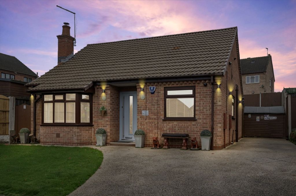 Property photo 1 of 19 Dusk View