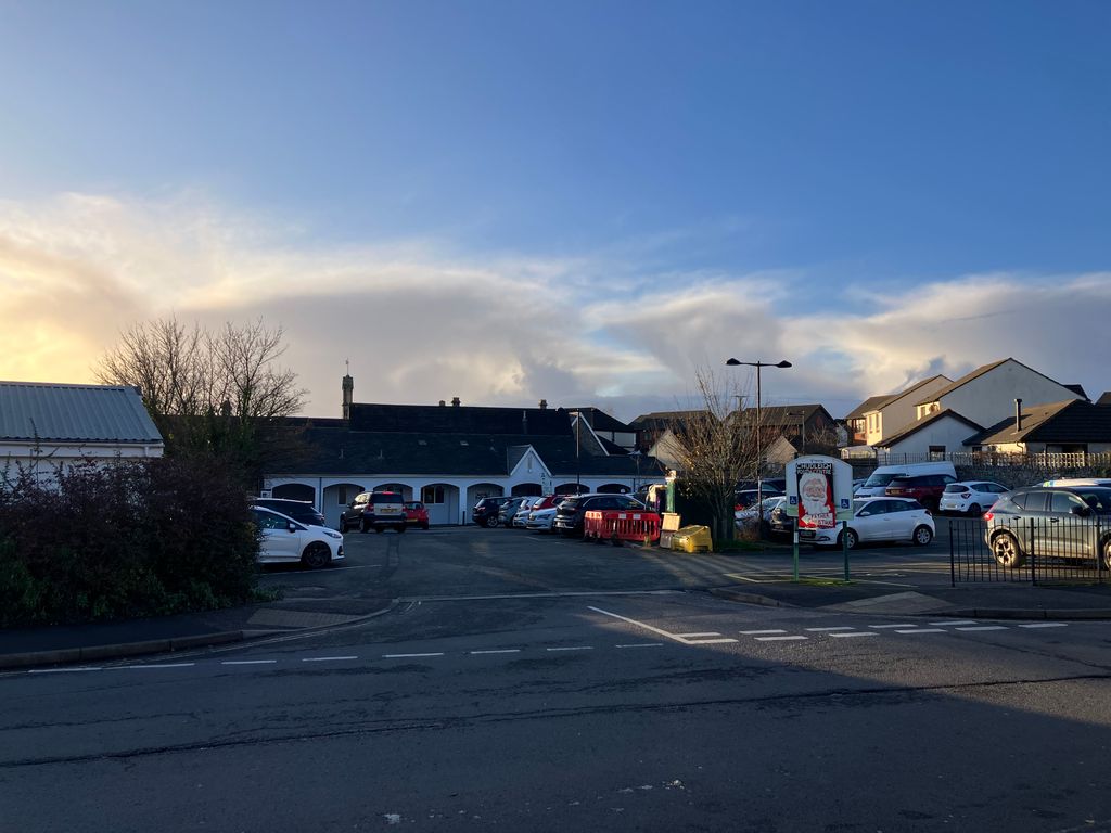 Property photo 3 of 7 Chudleigh, Market Way Car Park