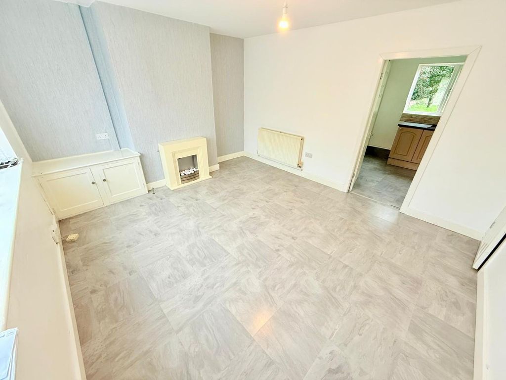 Property photo 2 of 15 1.Jpg