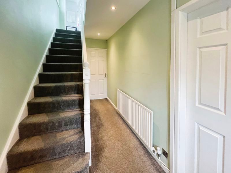Property photo 2 of 18 Hall