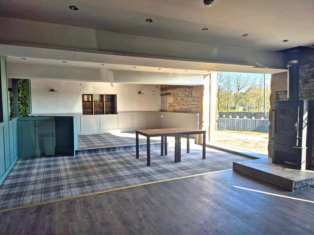 Property photo 2 of 44