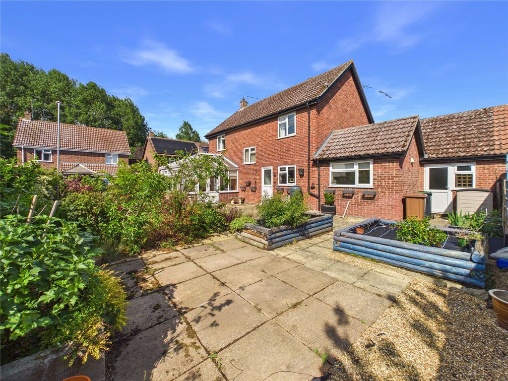 Property photo 2 of 17 Picture No. 03