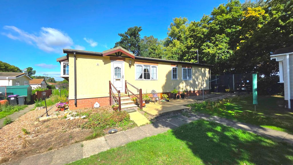 Property photo 1 of 10