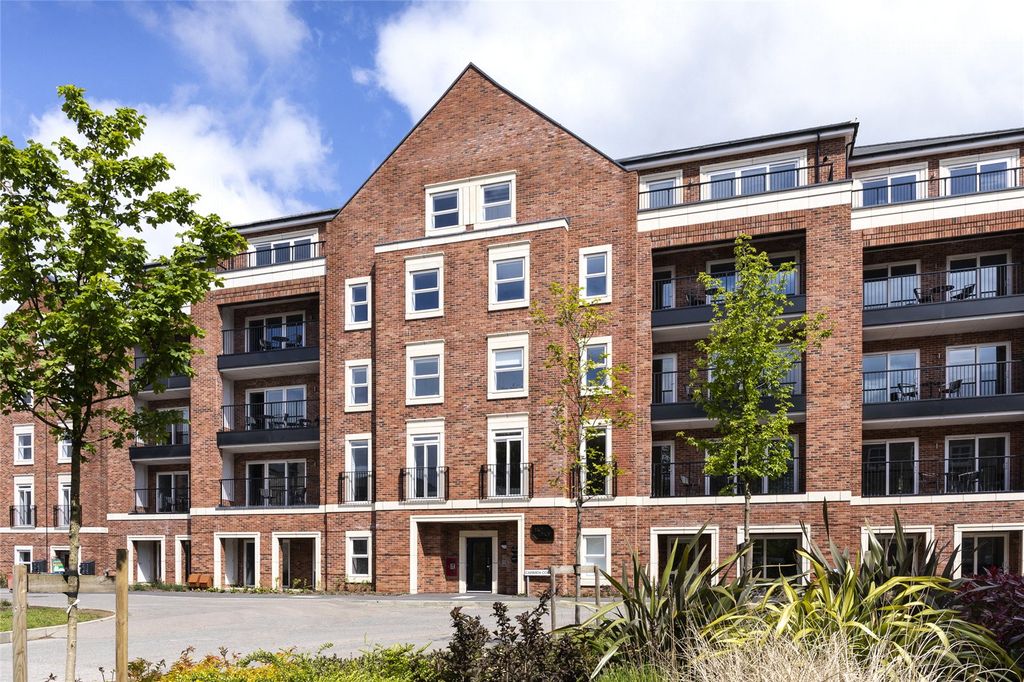 Property photo 1 of 17 Picture No. 16