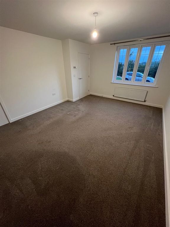 Property photo 3 of 12 3.Jpg