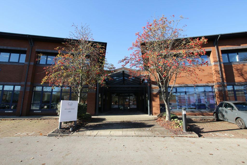 Property photo 1 of 6 L7D_8089.Jpg