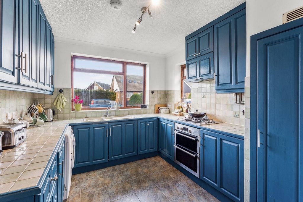 Property photo 3 of 22 3.Jpg