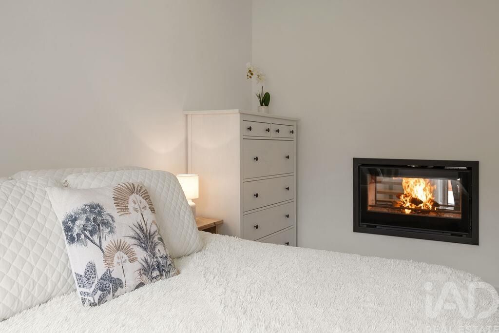 Property photo 1 of 36