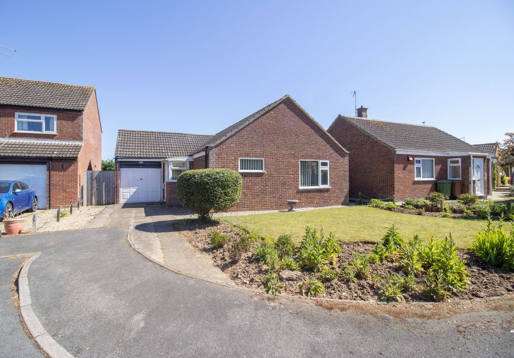 Property photo 3 of 23 4718954