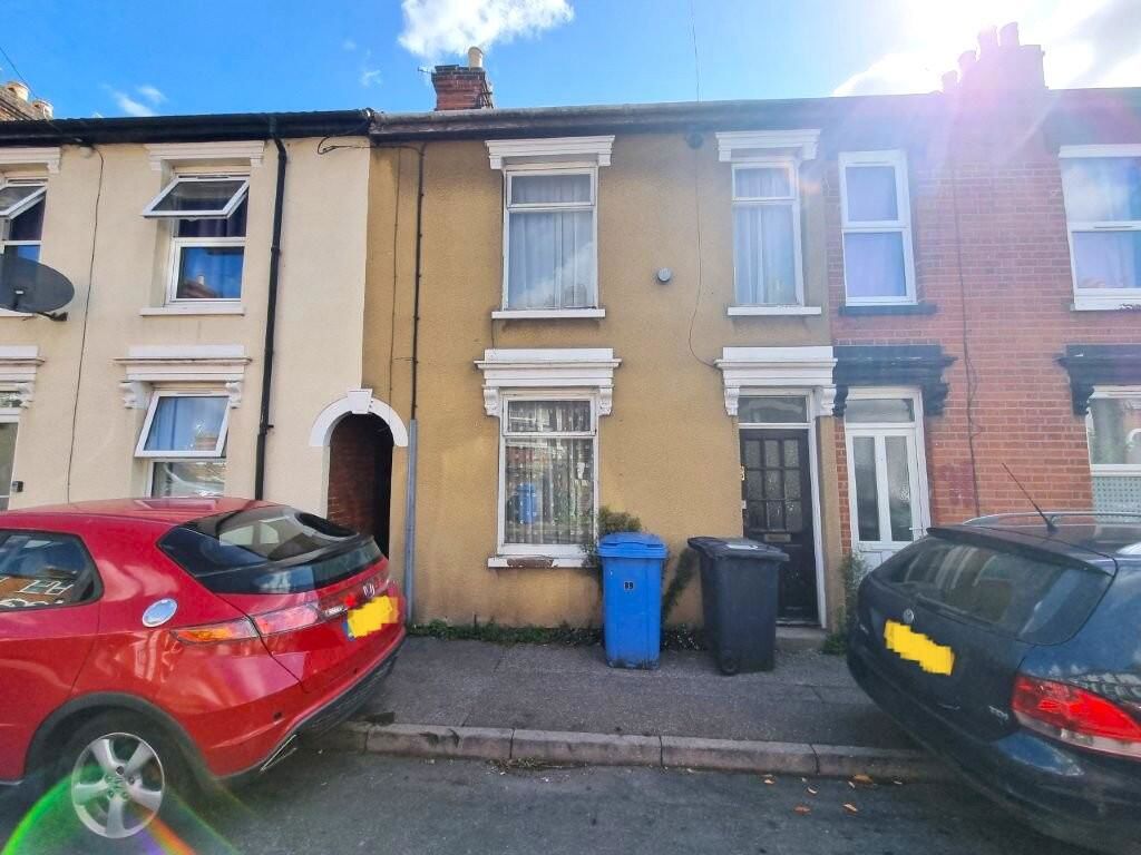 Property photo 1 of 12