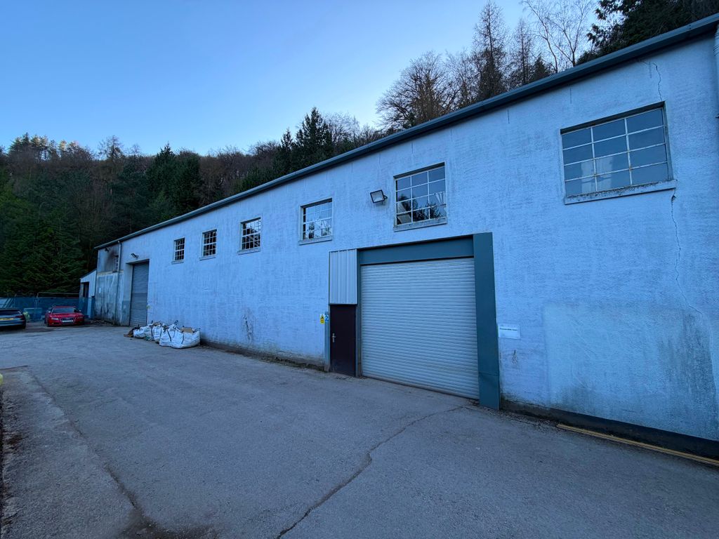 Property photo 2 of 5