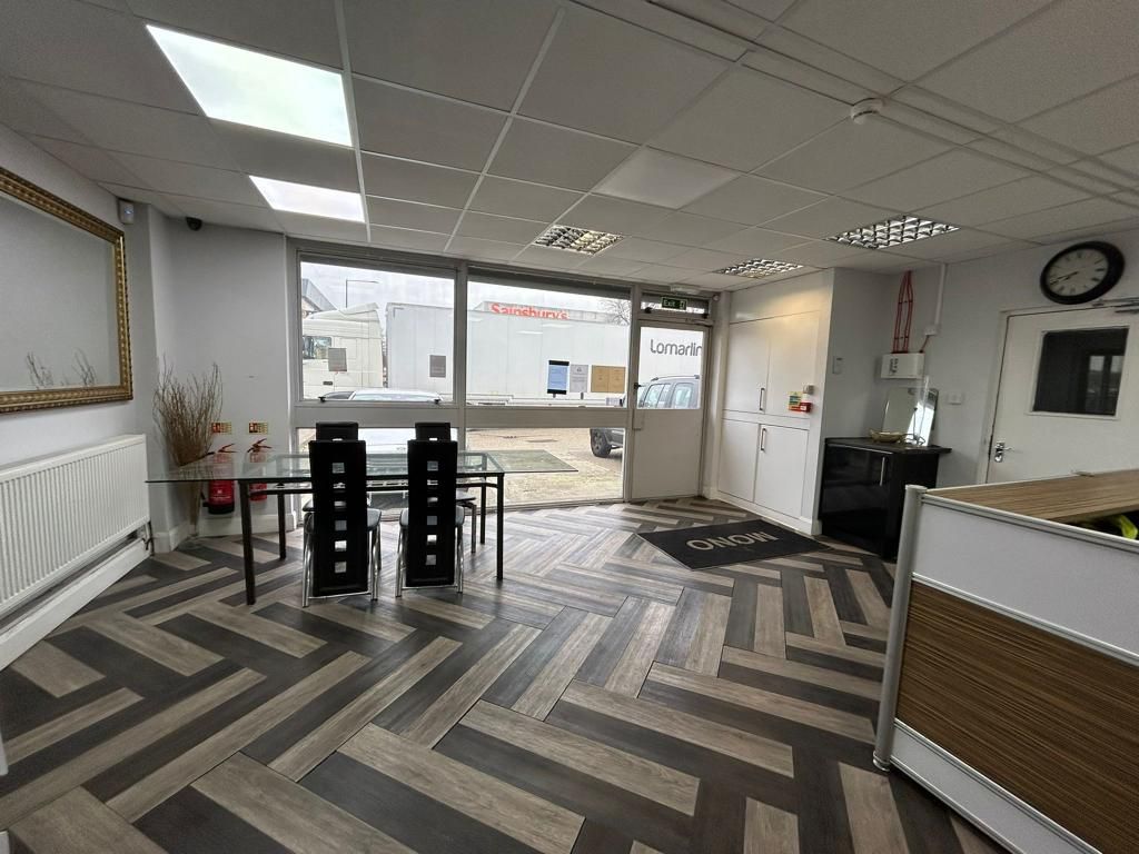 Property photo 1 of 15 Reception Entry Area