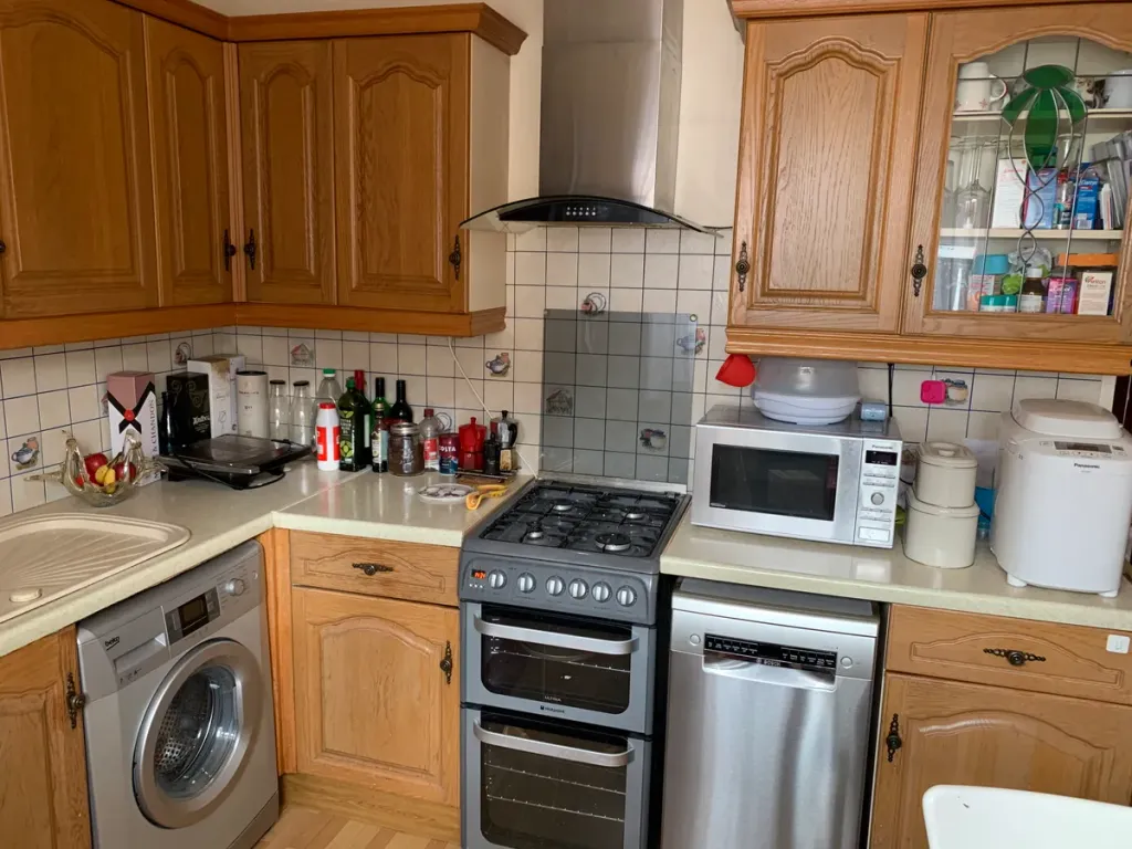 Property photo 2 of 11
