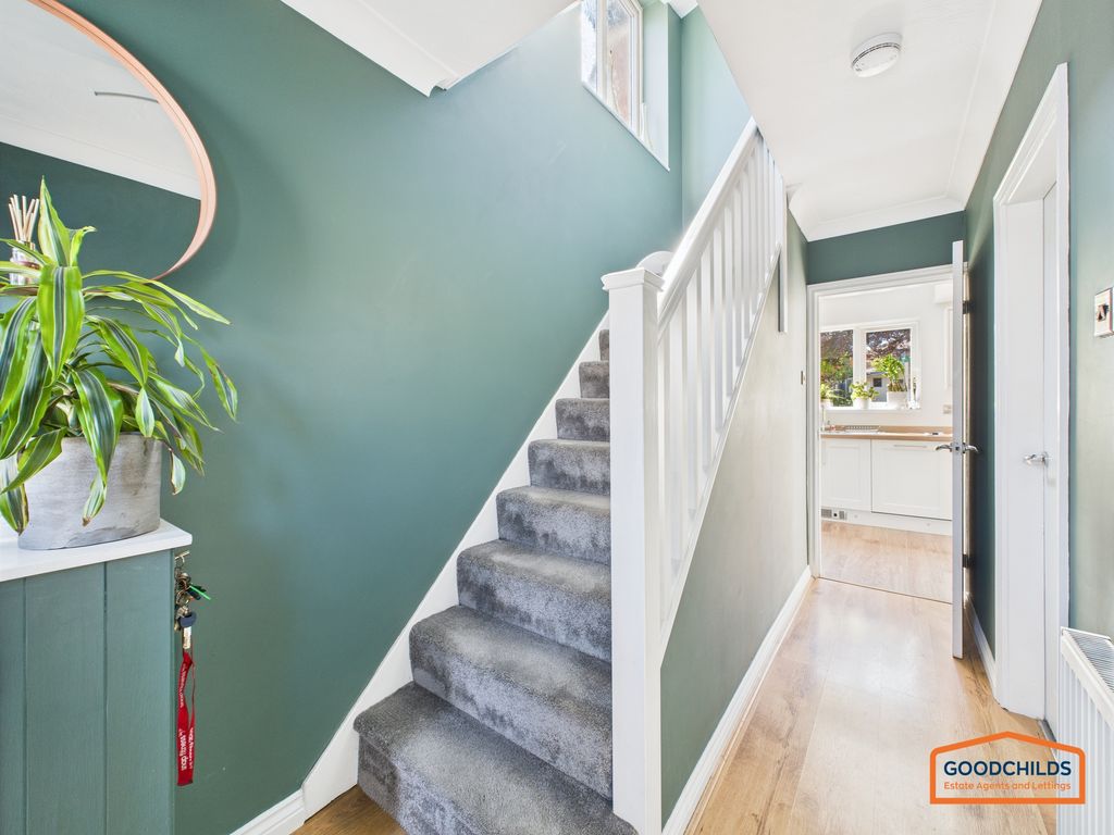 Property photo 2 of 30
