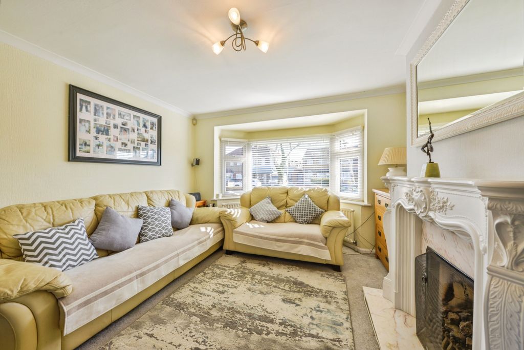 Property photo 2 of 21 Photo #2