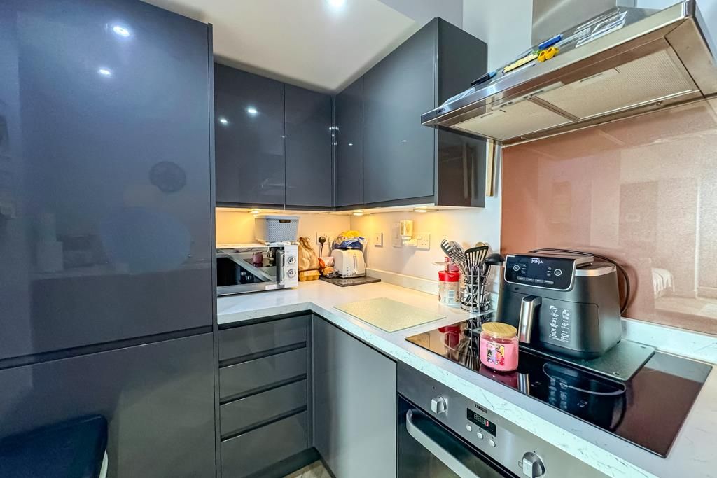 Property photo 2 of 13 Kitchen