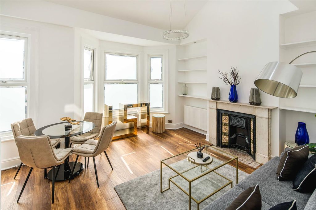 Property photo 2 of 18 Dy75Plfj.Jpeg