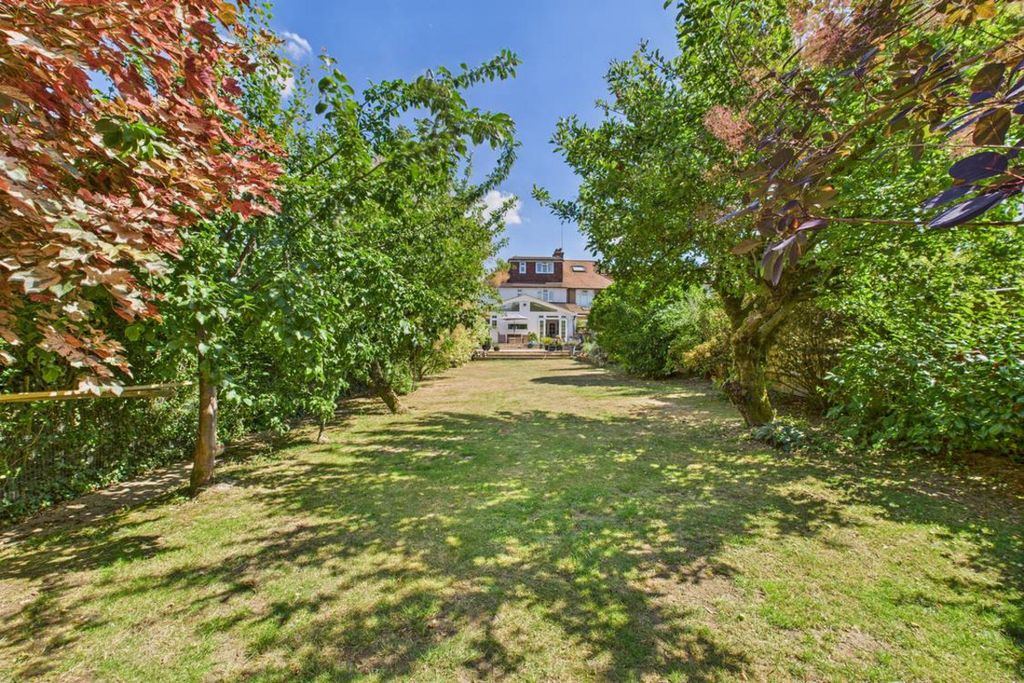 Property photo 1 of 26