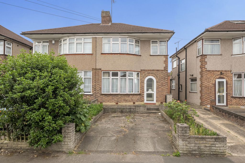 Property photo 1 of 19 1465092-2-6A1dcc3...