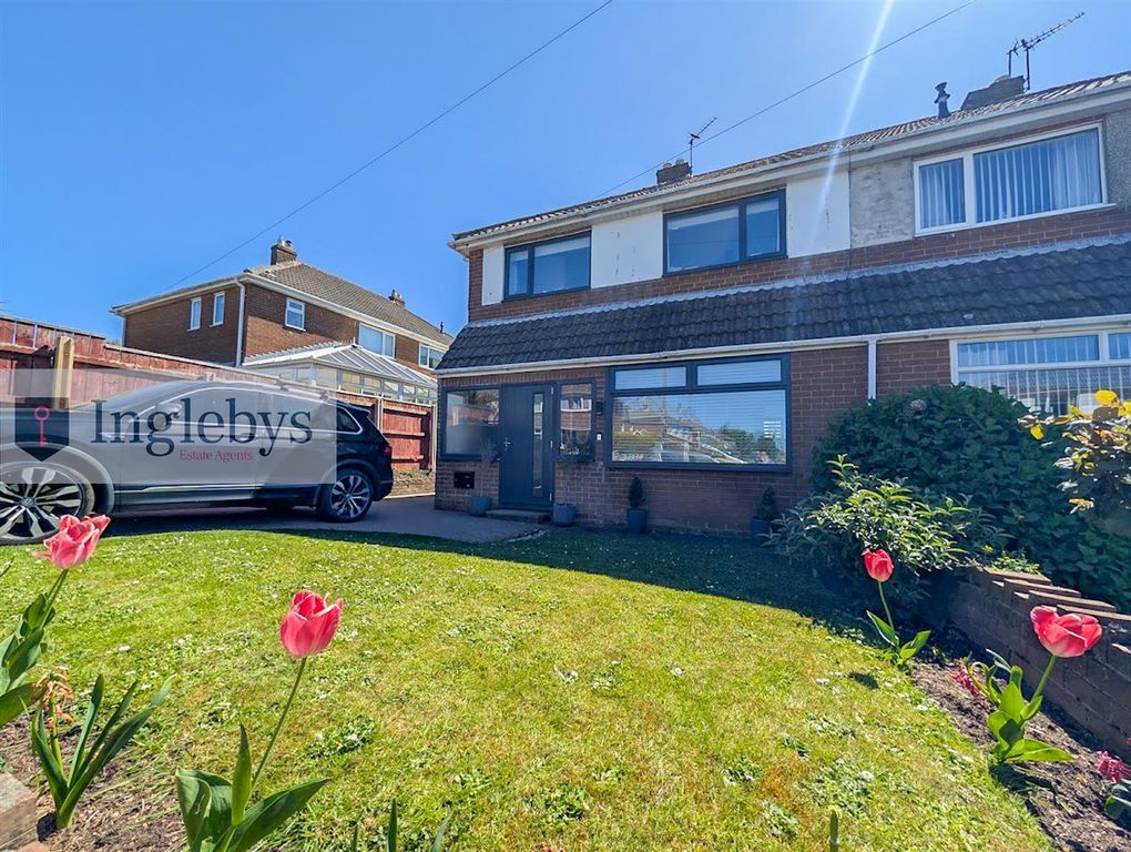 Property photo 1 of 34