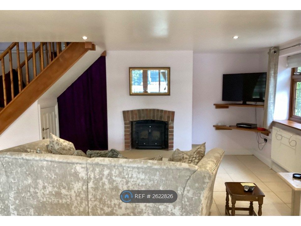 Property photo 3 of 12 Open Plan-Sitting Area