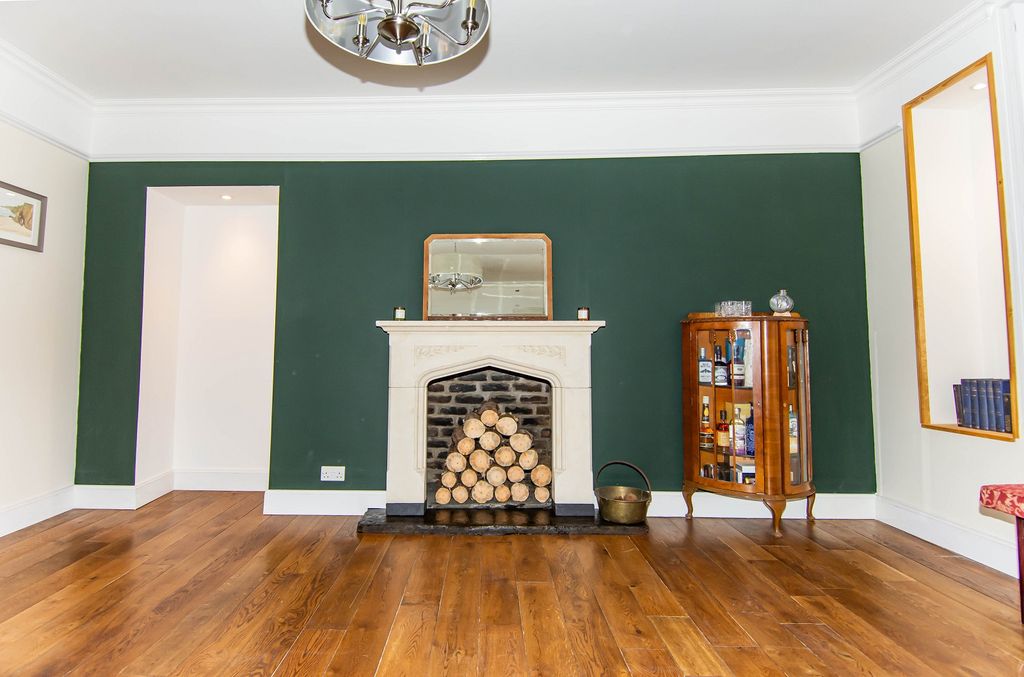 Property photo 3 of 27 Not Specified