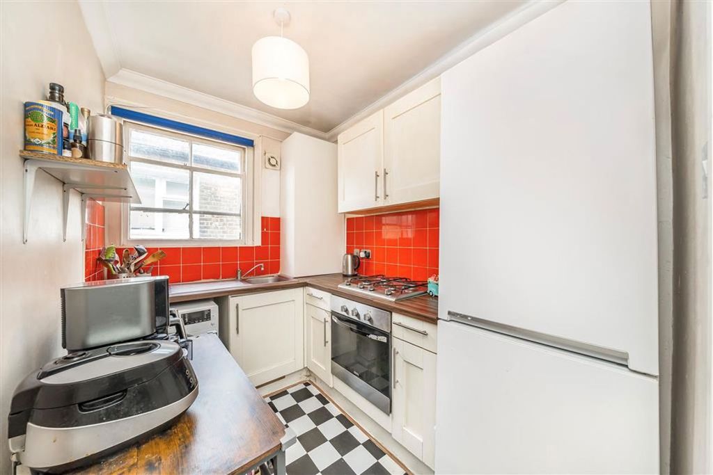 Property photo 3 of 5