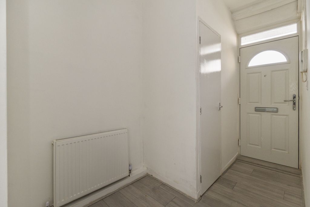 Property photo 2 of 23 Img_6693