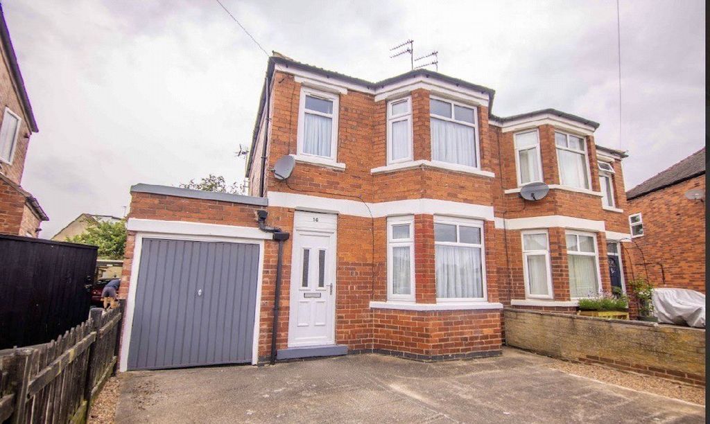 Property photo 1 of 14 External Front