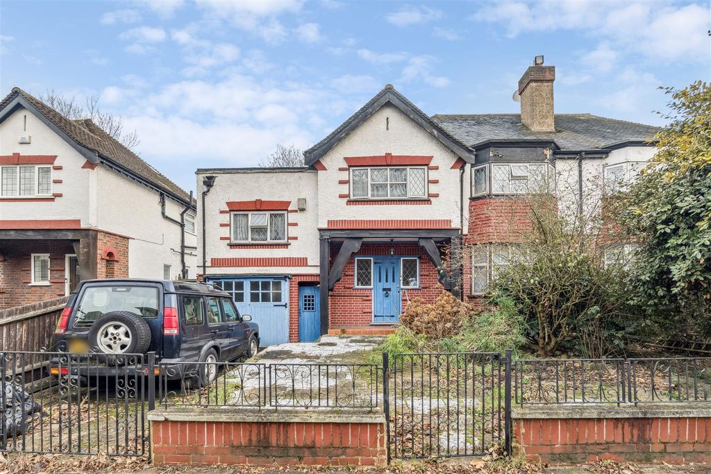Property photo 1 of 12 Sutton Court Road, W4 - For Sale