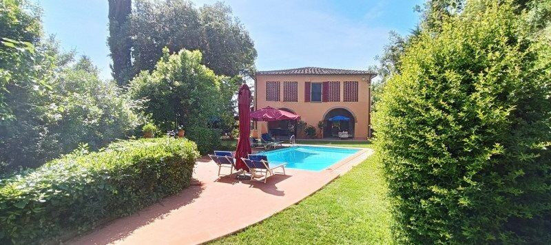Property photo 1 of 53