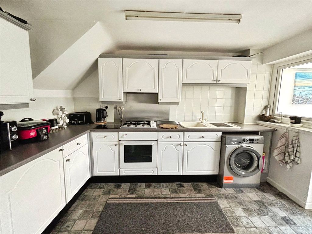 Property photo 2 of 13 Picture No. 02