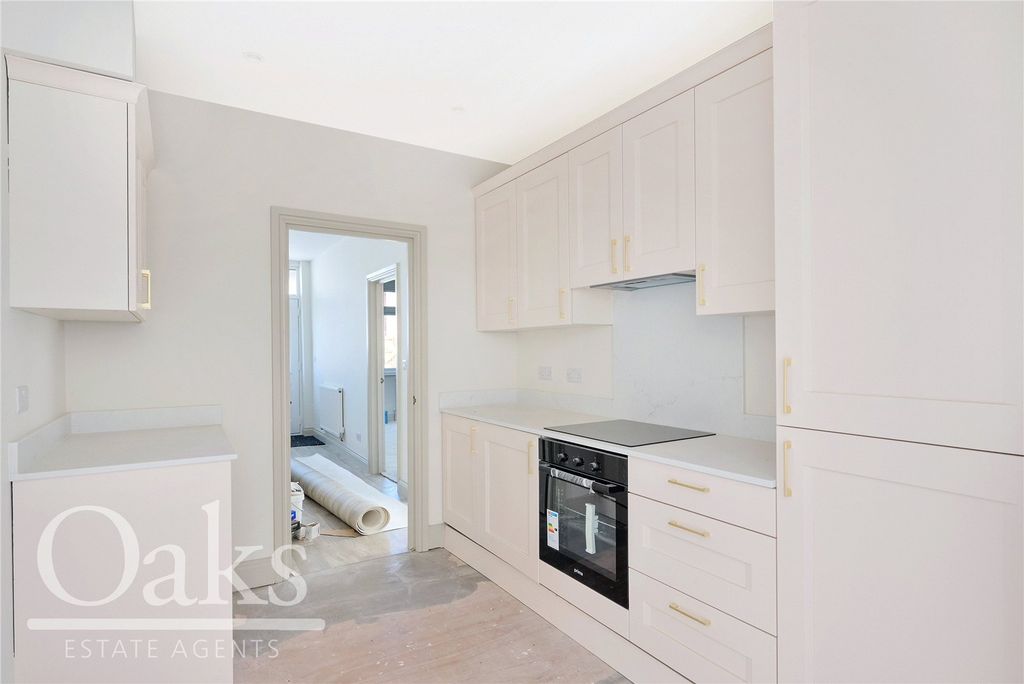Property photo 3 of 12 Picture No. 10