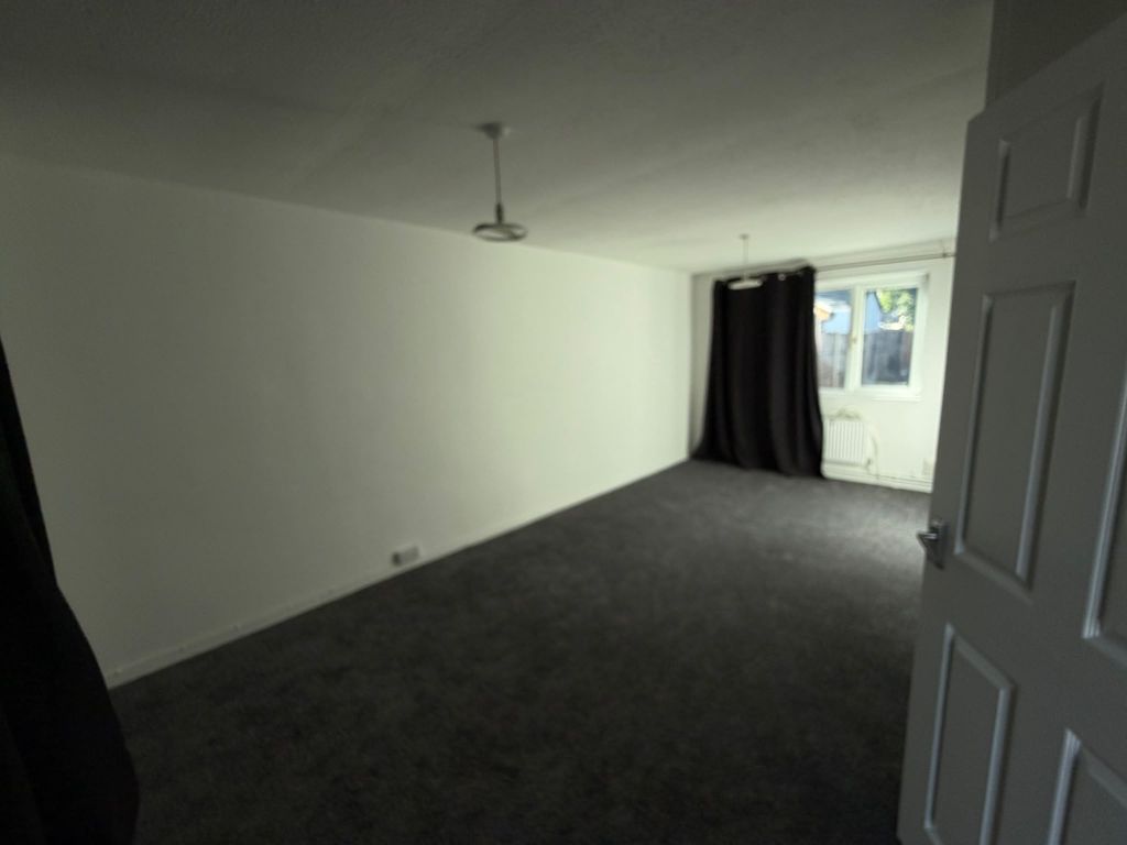 Property photo 3 of 17 Whatsapp Image 2026-09-24 At 10.58.26