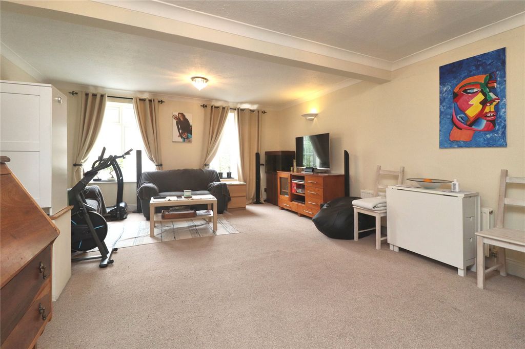 Property photo 2 of 13 Picture No. 06