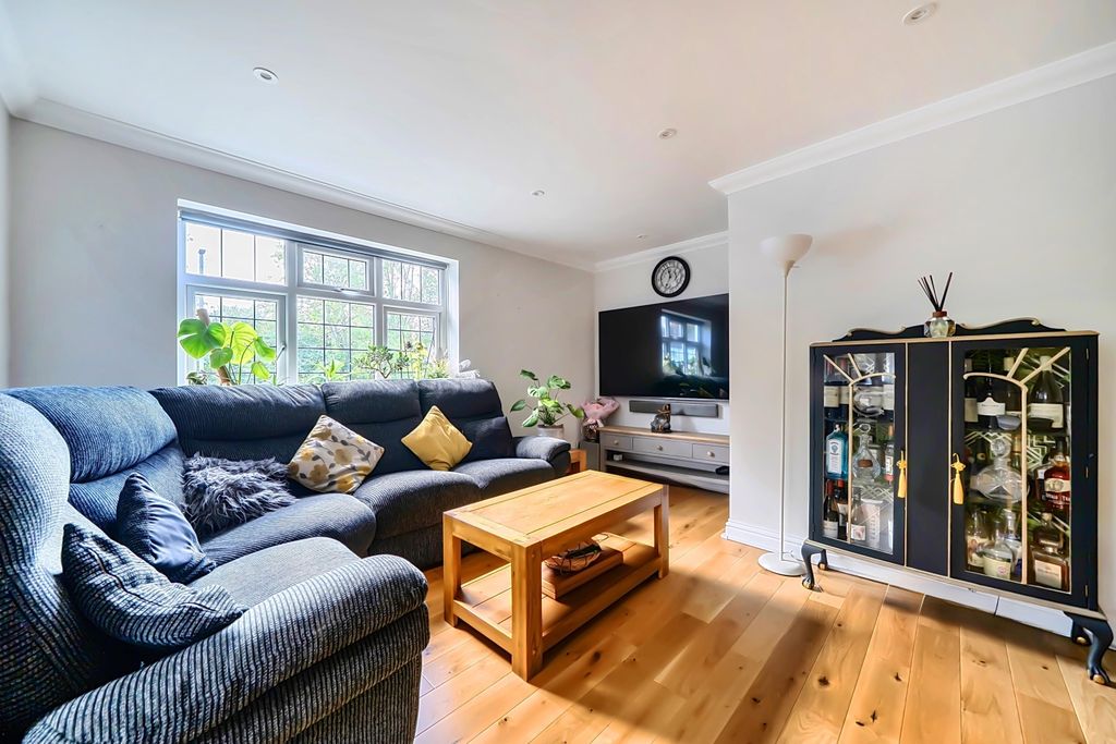 Property photo 2 of 12 1531210 (1)
