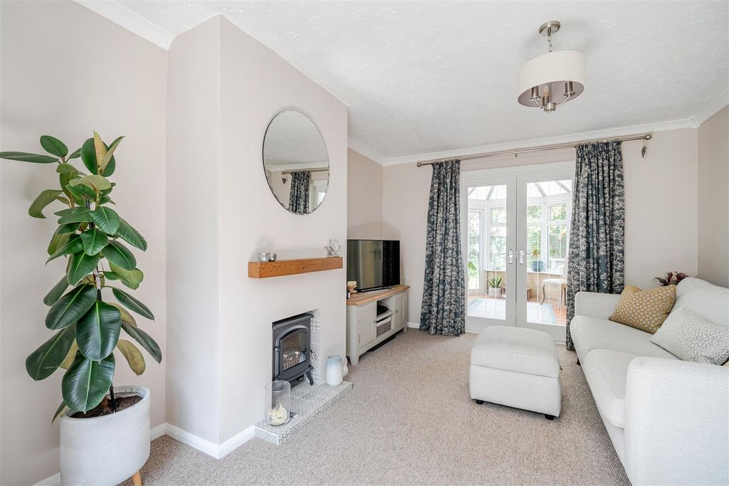 Property photo 3 of 22 1513936-13-6A96c4d686ee1.Jpg