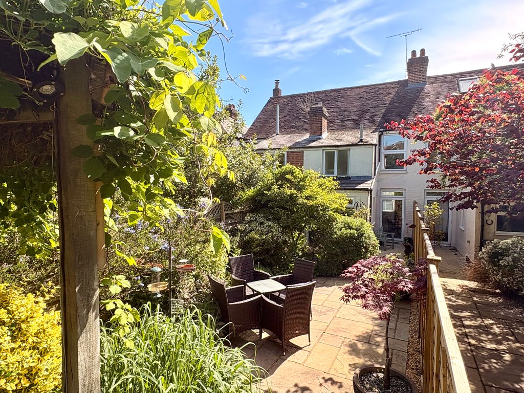 Property photo 3 of 12