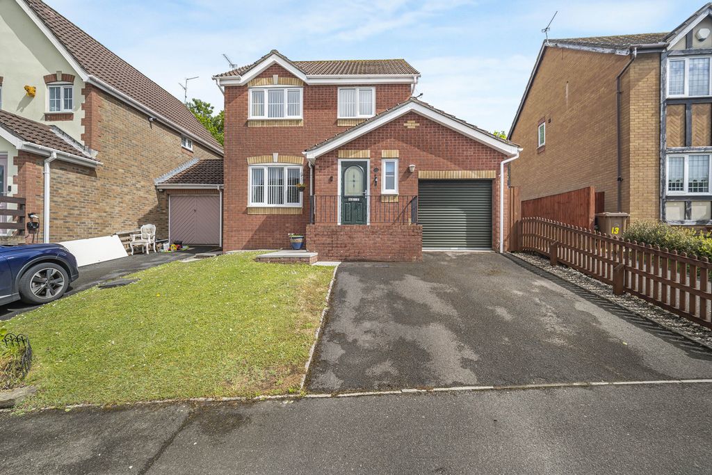 Property photo 1 of 29