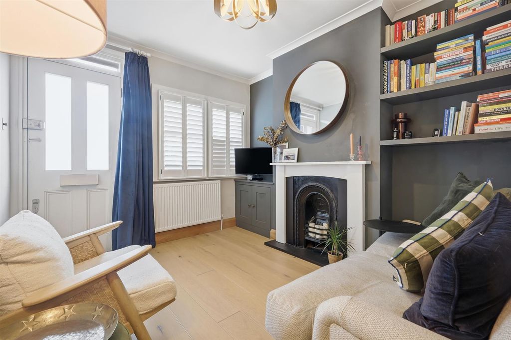 Property photo 2 of 21 16.Jpg