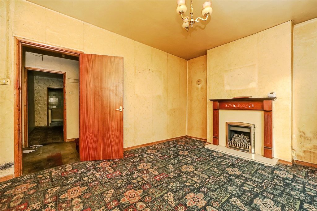 Property photo 3 of 14 Picture No. 06