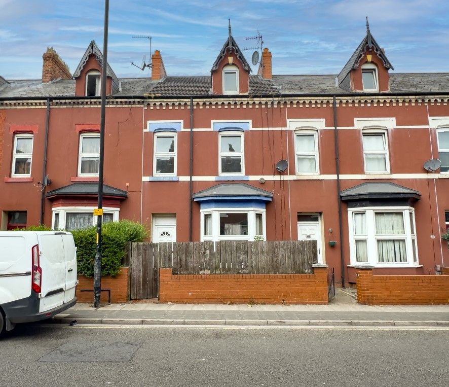 Property photo 1 of 14