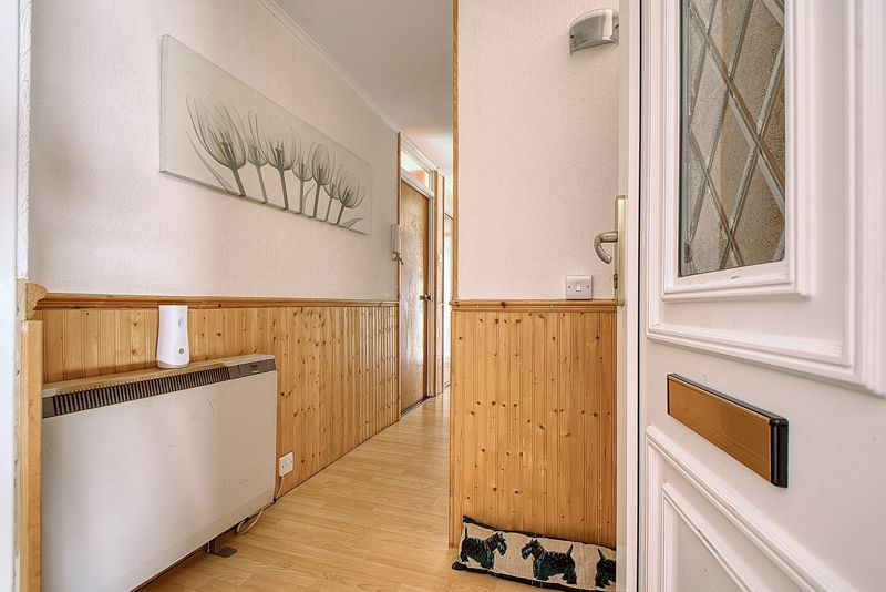 Property photo 2 of 15 Hallway