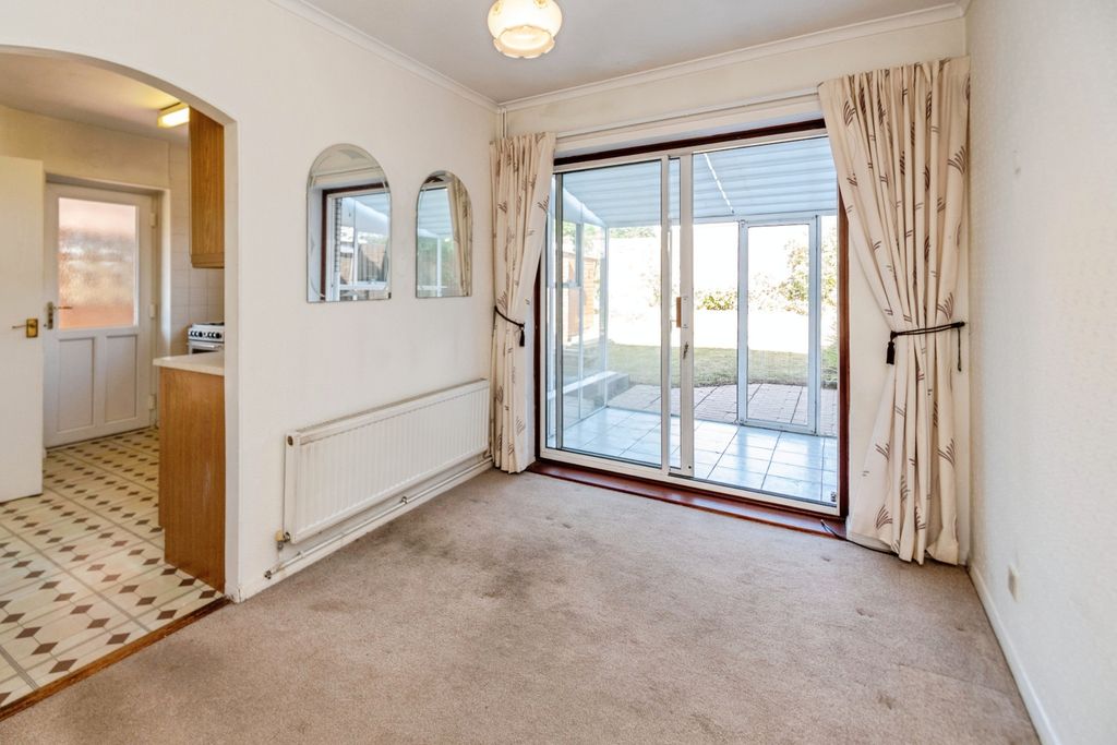 Property photo 3 of 15