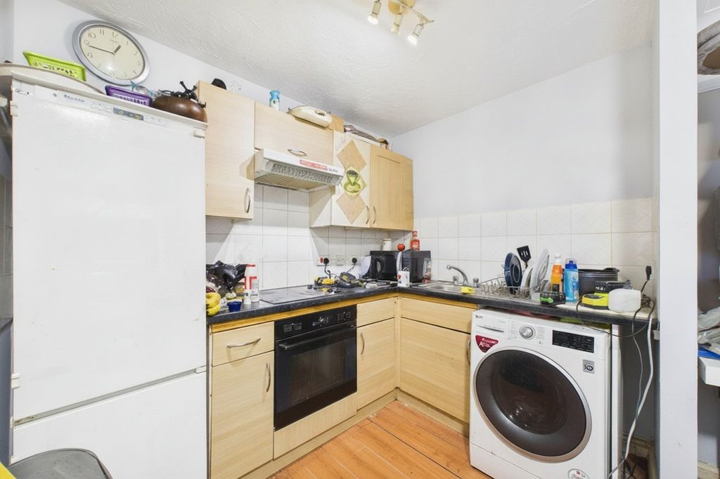 Property photo 2 of 4 Picture No. 02