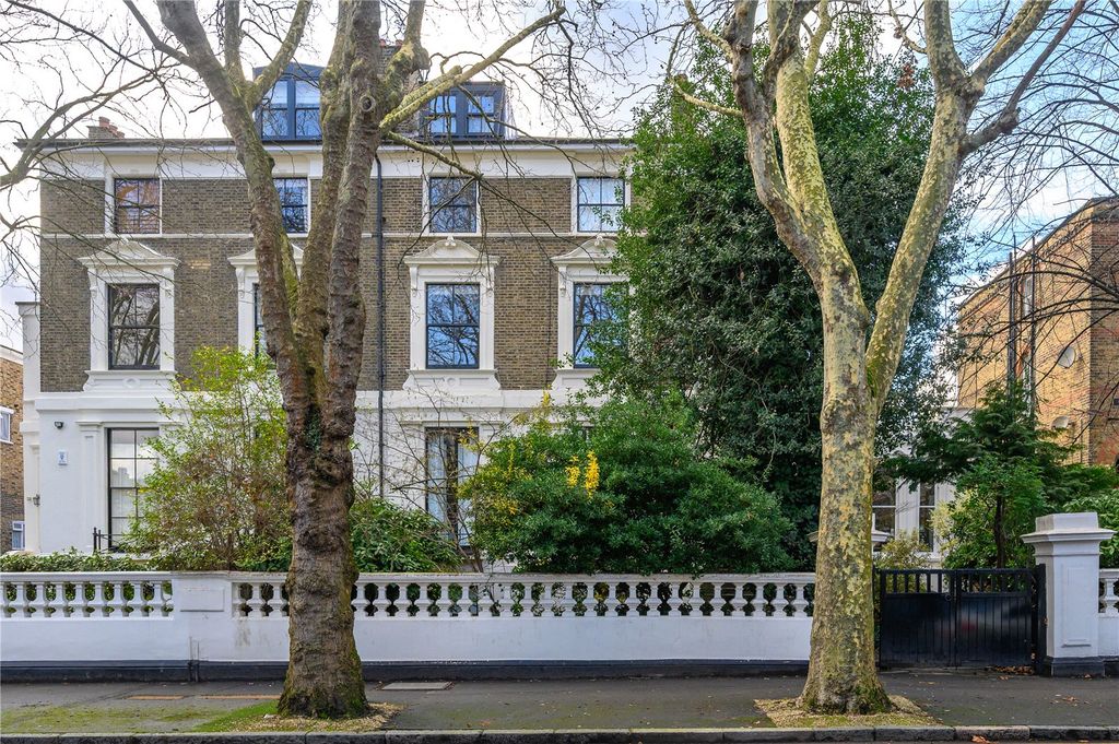 Property photo 2 of 15 Exterior