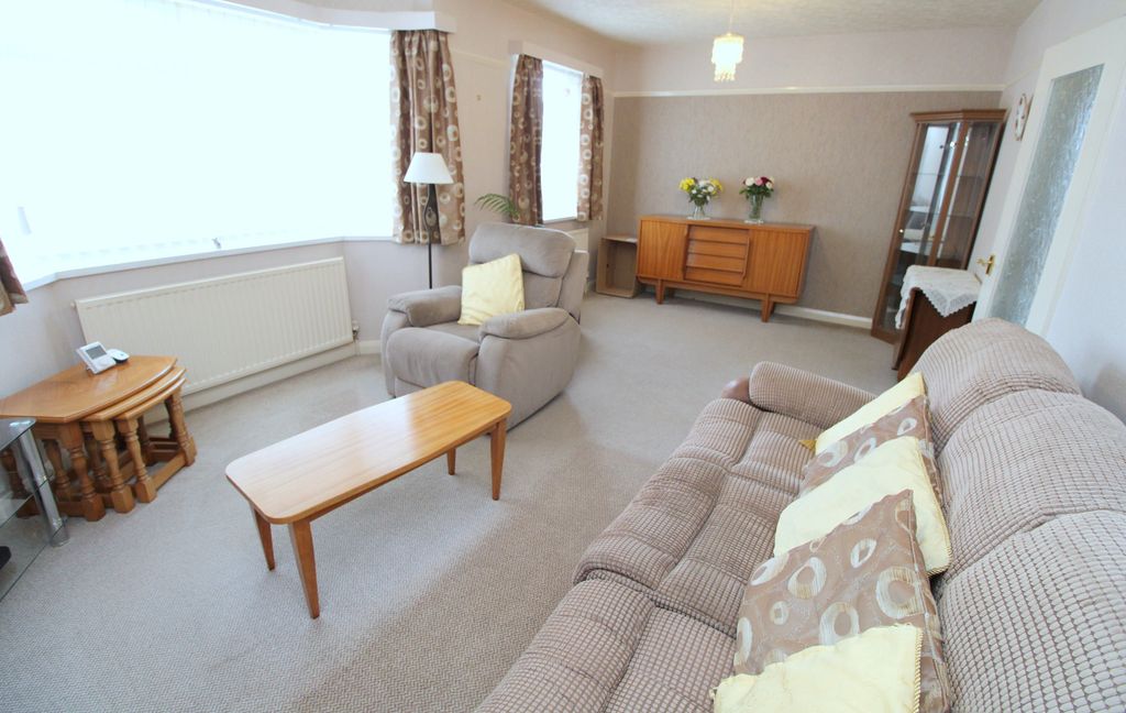 Property photo 3 of 24