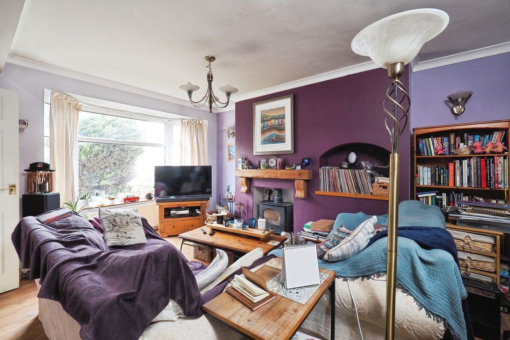 Property photo 2 of 20 Pbox-Img.Jpg