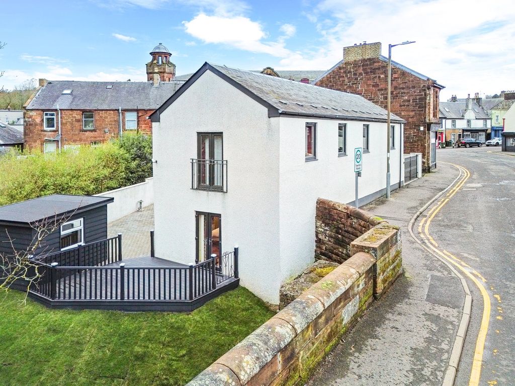 Property photo 1 of 22